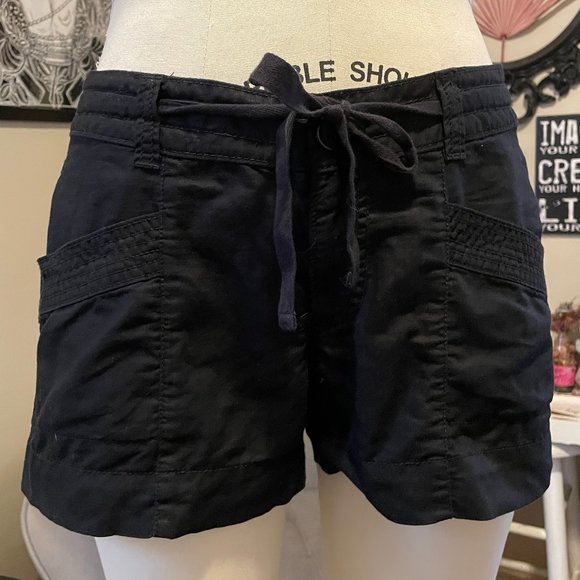 Black Mid-rise Linen-Blend Shorts Old Navy - Picture 1 of 10